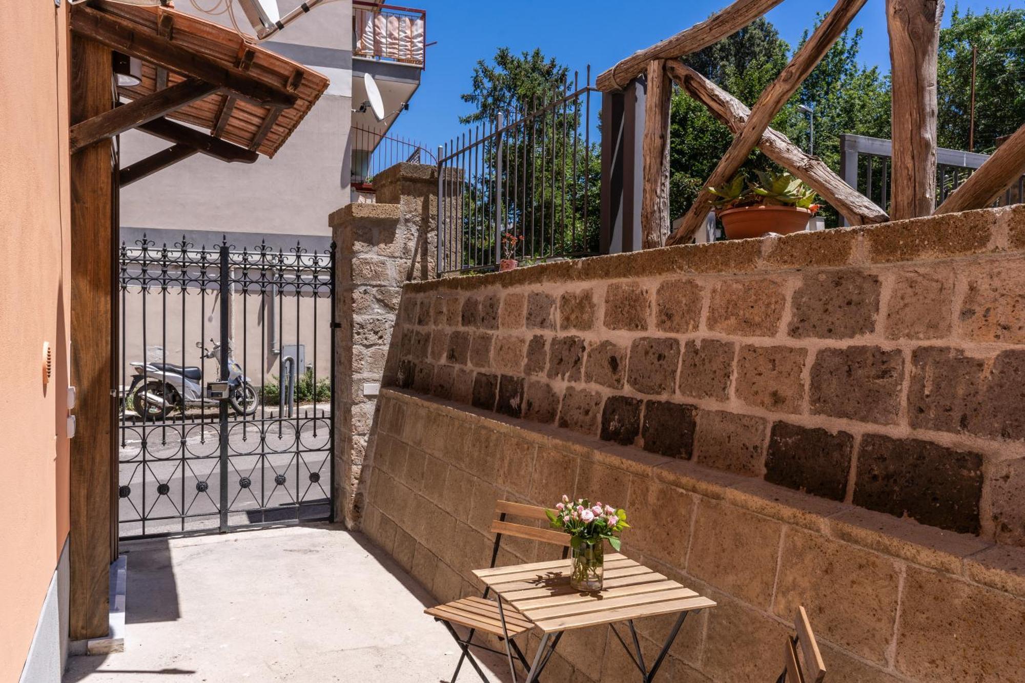 Appartamento Casa Maris Sorrento Esterno foto